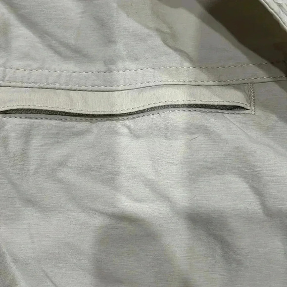 [M]L.L.Bean  Women Hiking/Outdoor Cream Mesh Vented L/S Shirt - Picture 3 of 9